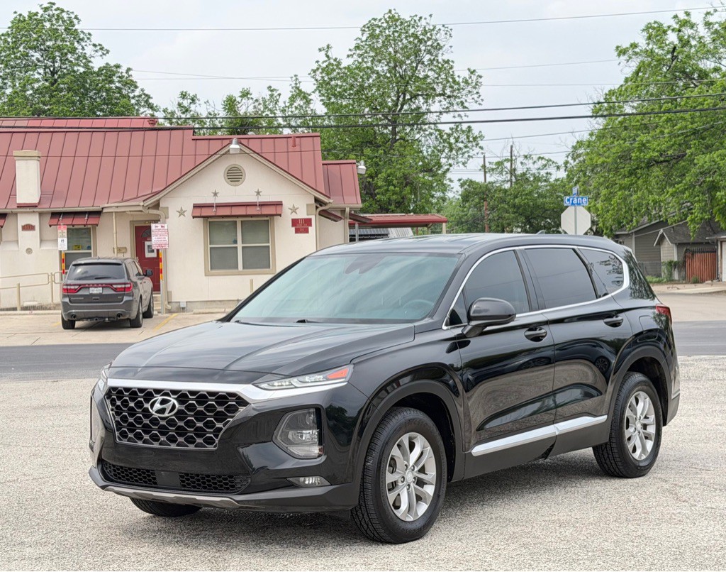 2020 Hyundai Santa Fe Image 2
