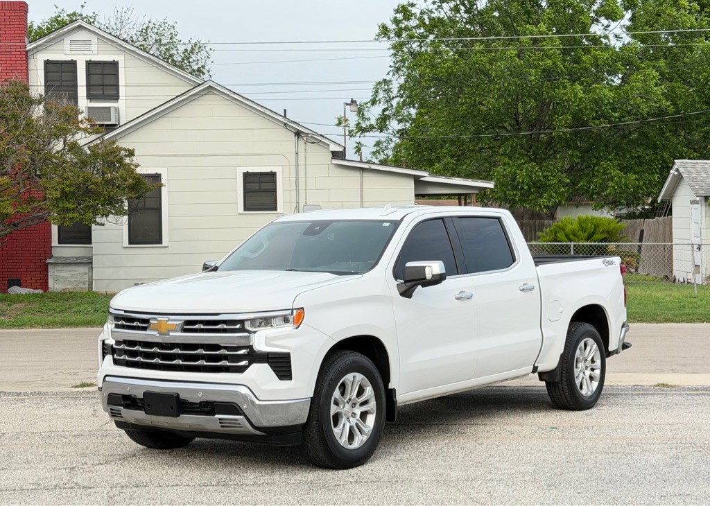 2022 Chevrolet Silverado 1500 Image 3