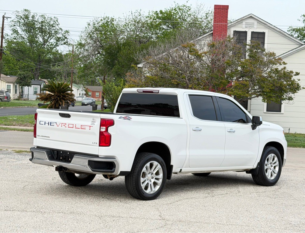 2022 Chevrolet Silverado 1500 Image 5