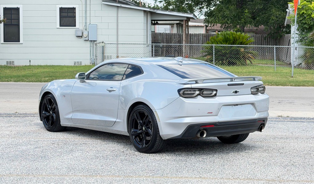 2019 Chevrolet Camaro Image 7