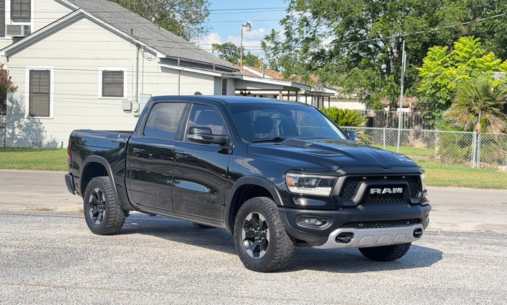 2019 RAM 1500 Image 1