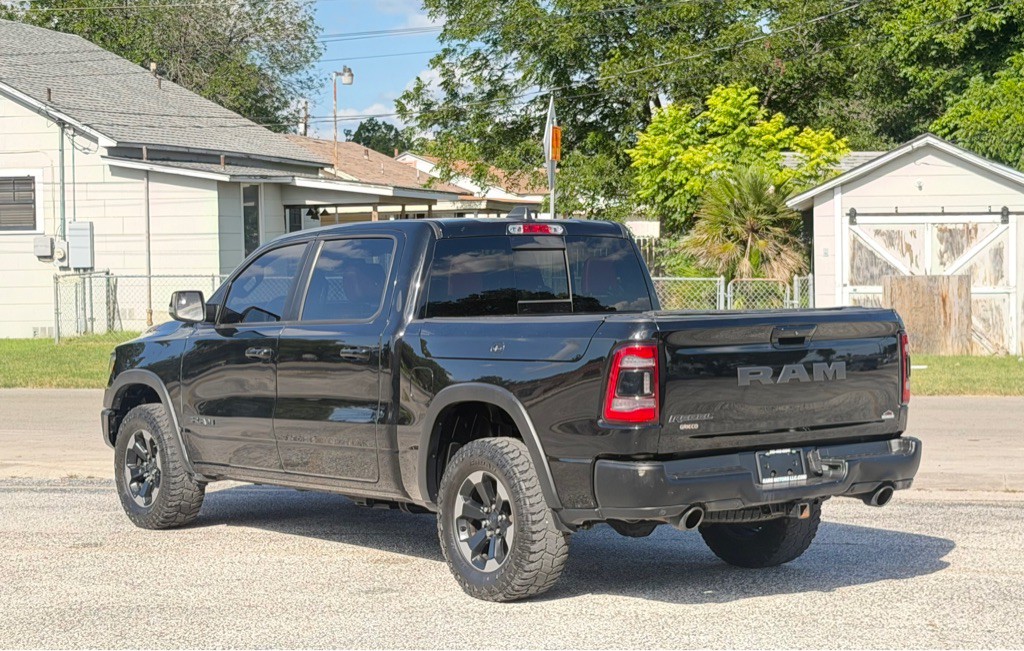 2019 RAM 1500 Image 6