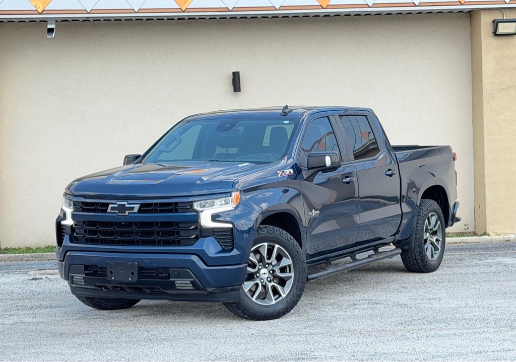 2022 Chevrolet Silverado 1500 Image 2