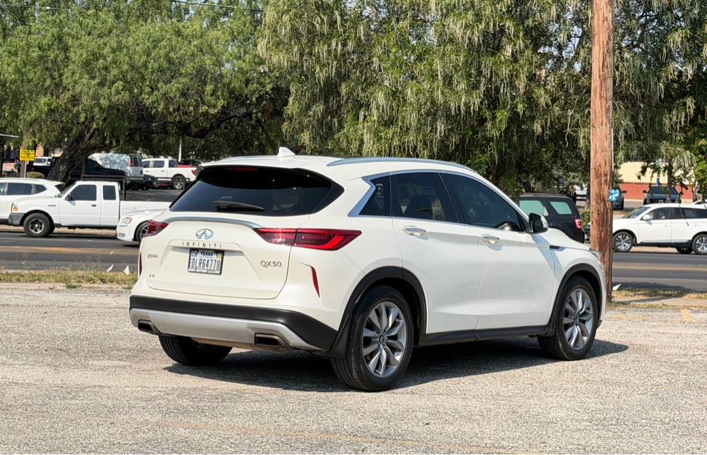 2020 INFINITI QX50 Image 2