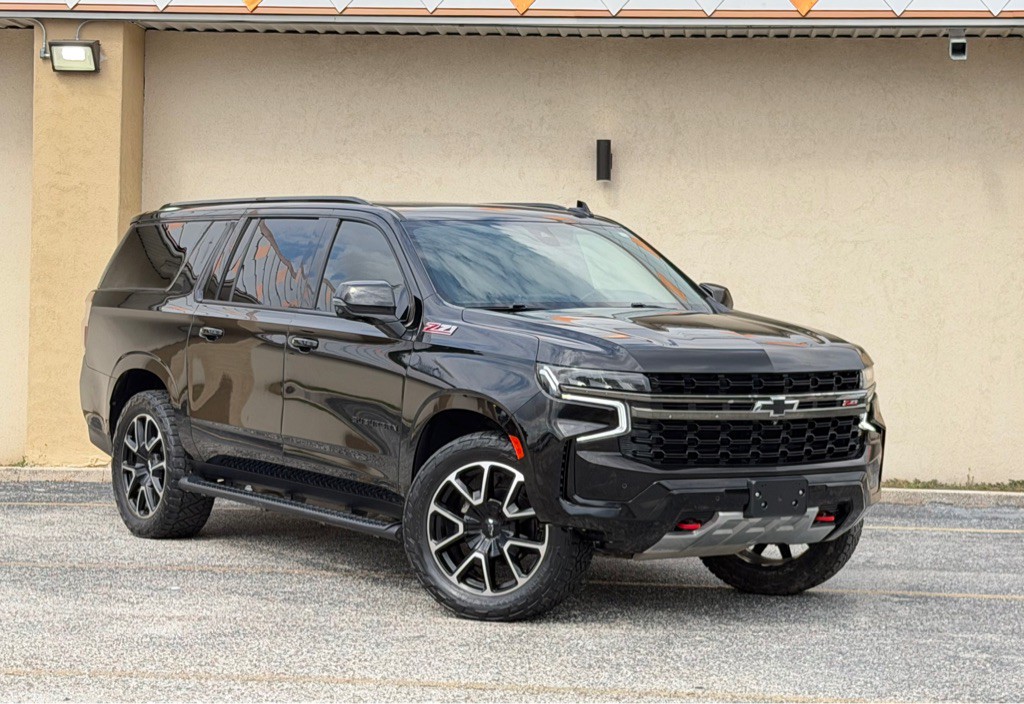 2021 Chevrolet Suburban Image 5