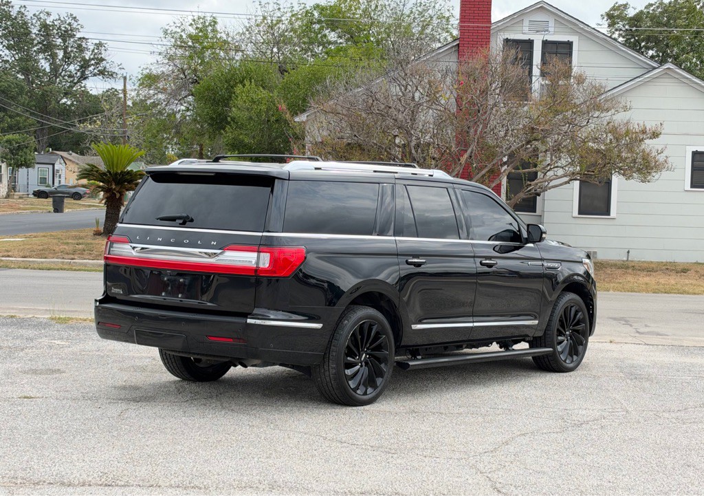 2020 Lincoln Navigator Image 6
