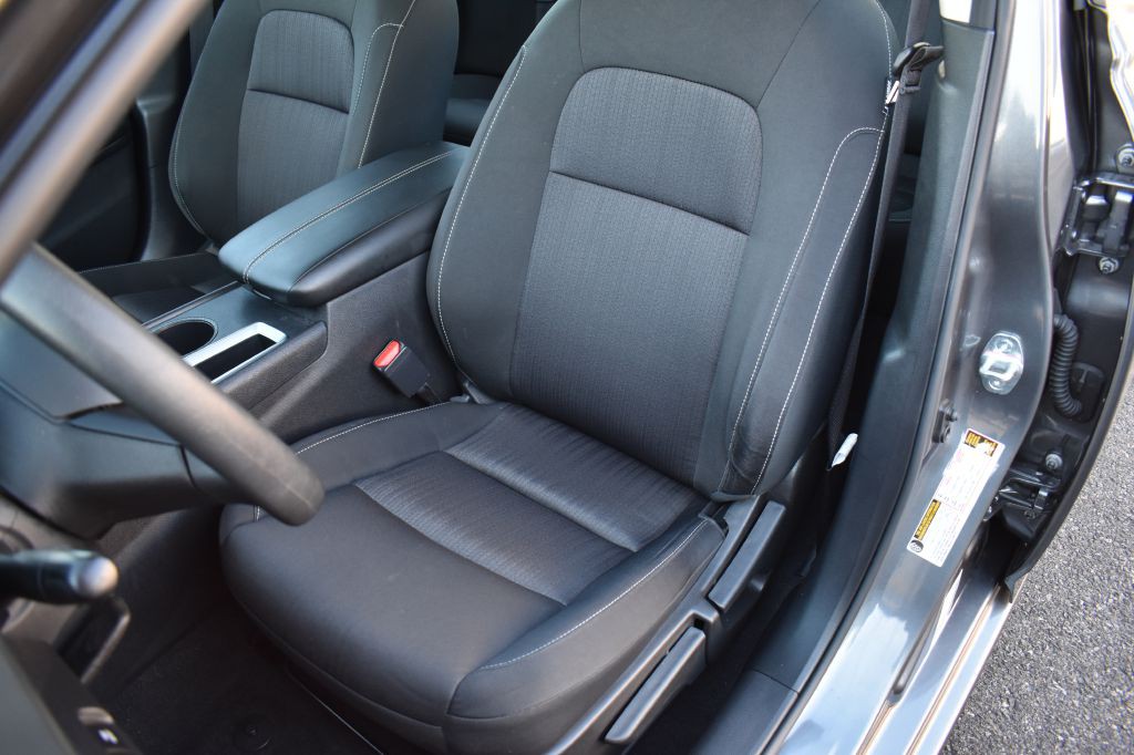 2023 Nissan Altima Image 14