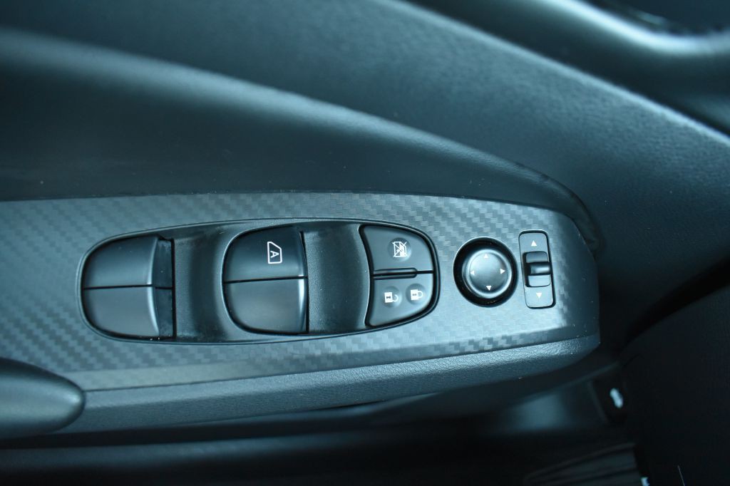 2023 Nissan Altima Image 24