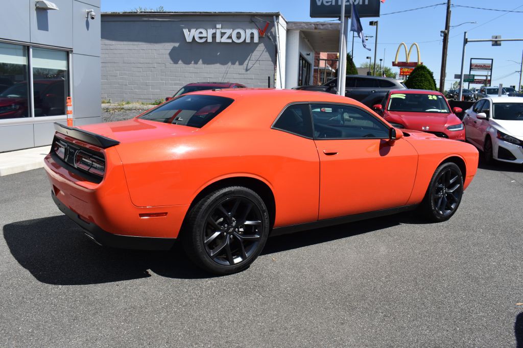 2023 Dodge Challenger Image 5