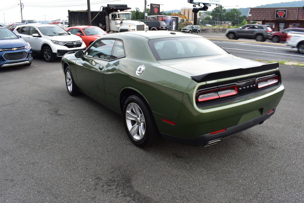 2023 Dodge Challenger Image 8