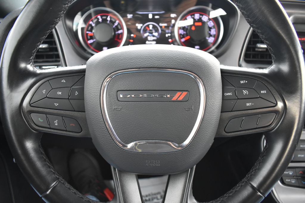2023 Dodge Challenger Image 13
