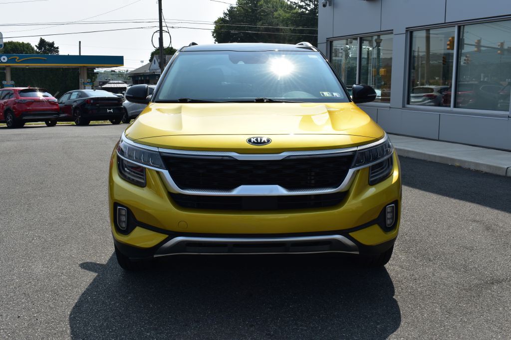2021 Kia Seltos Image 2