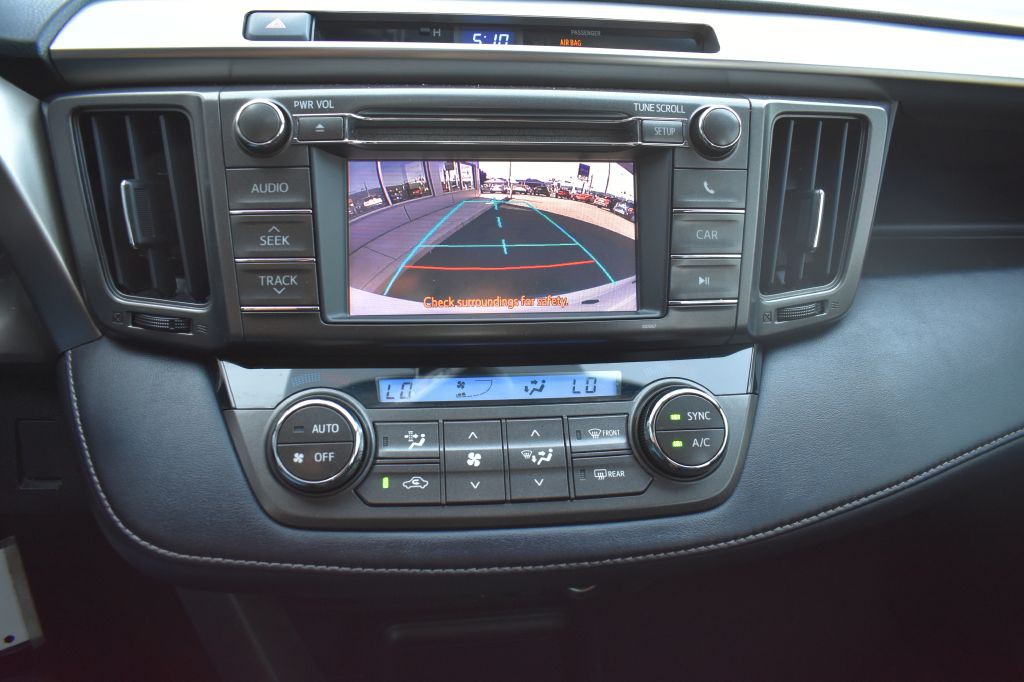 2013 Toyota Rav4 Image 21