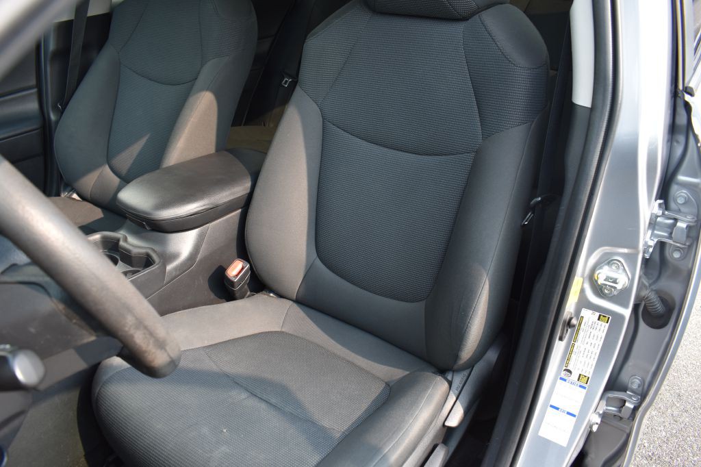 2020 Toyota Rav4 Image 15