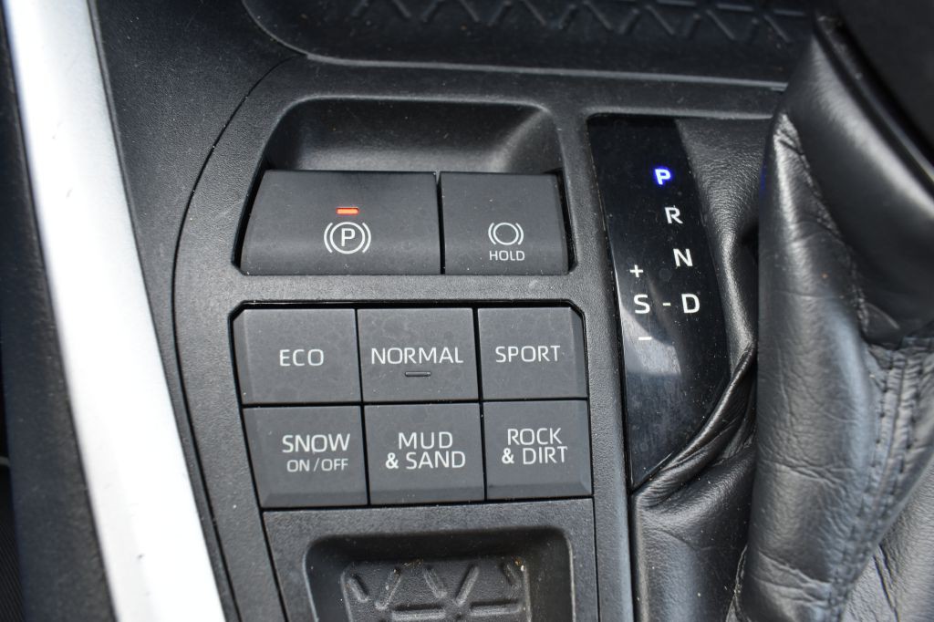 2020 Toyota Rav4 Image 18