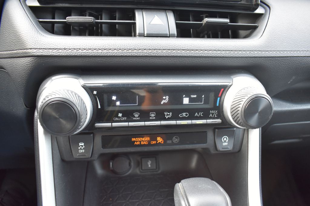 2020 Toyota Rav4 Image 22