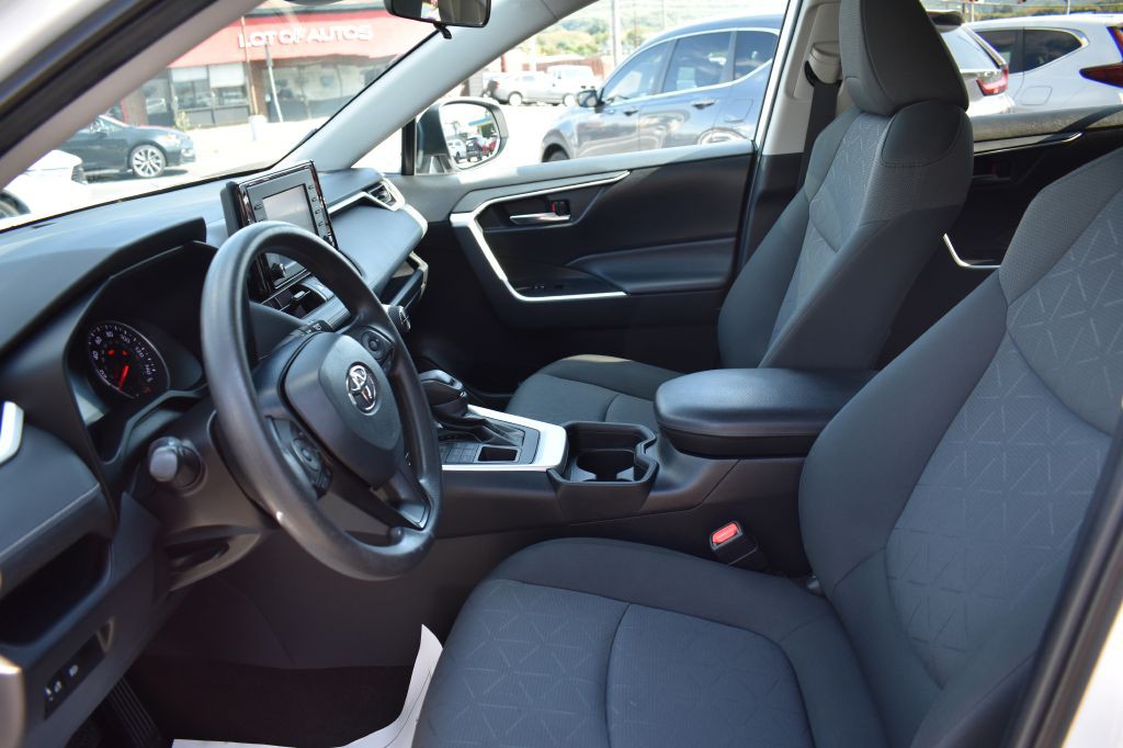2021 Toyota Rav4 Image 13