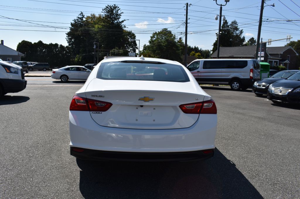 2023 Chevrolet Malibu Image 9