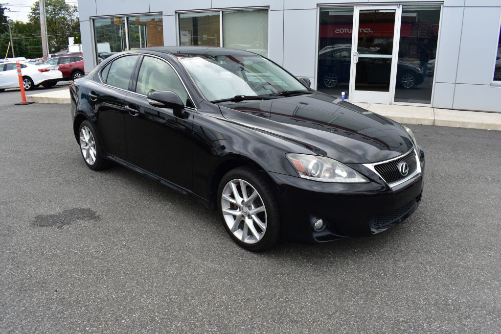 2013 Lexus IS 250 Image 4