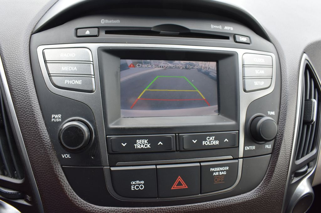 2015 Hyundai Tucson Image 12