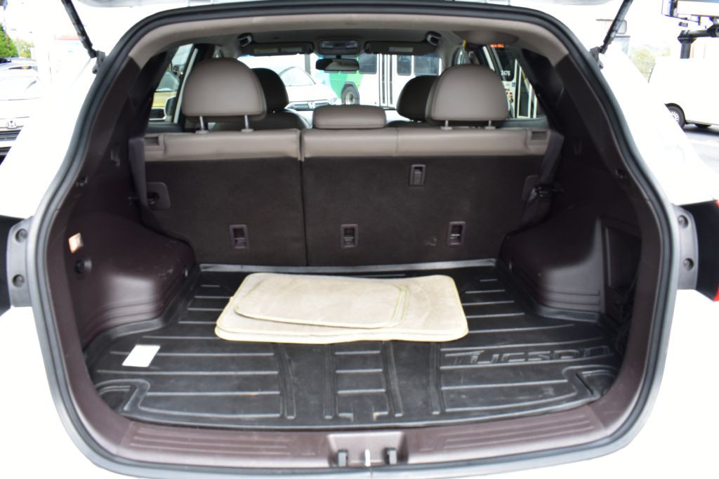 2015 Hyundai Tucson Image 17