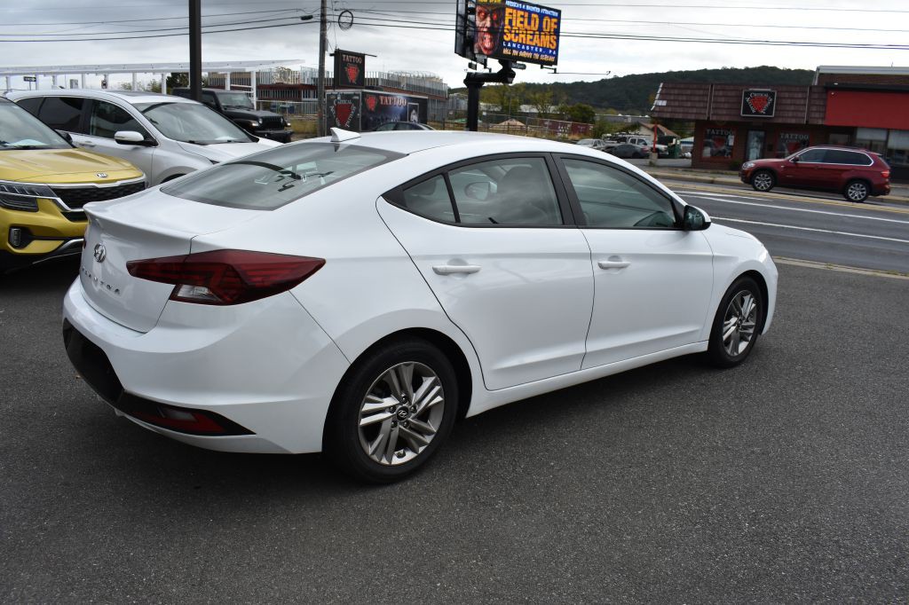 2019 Hyundai Elantra Image 8