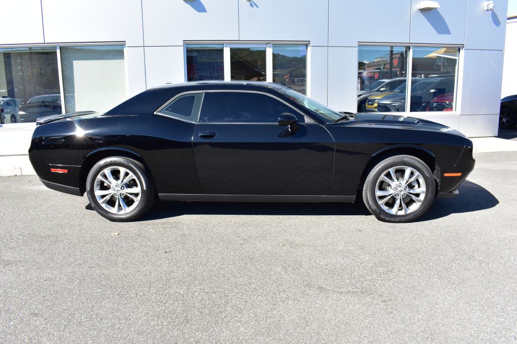 2023 Dodge Challenger Image 6