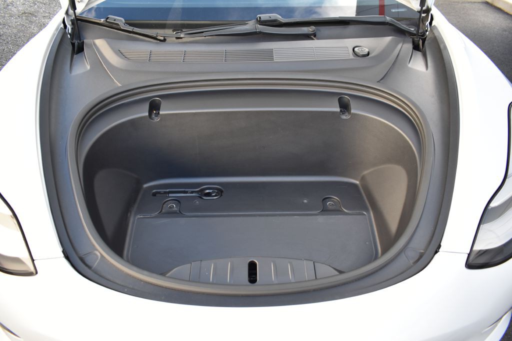 2020 Tesla Model 3 Image 18