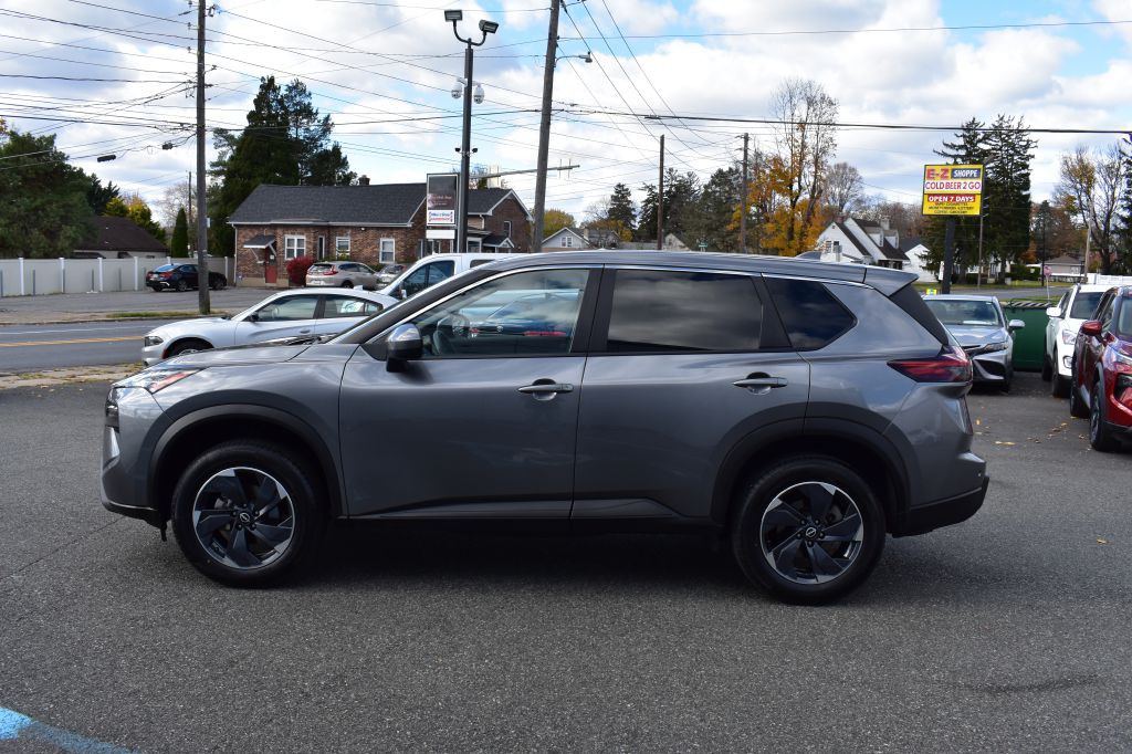 2024 Nissan Rogue Image 3