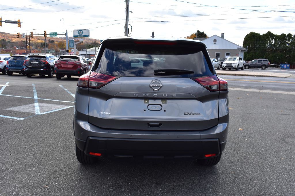 2024 Nissan Rogue Image 10
