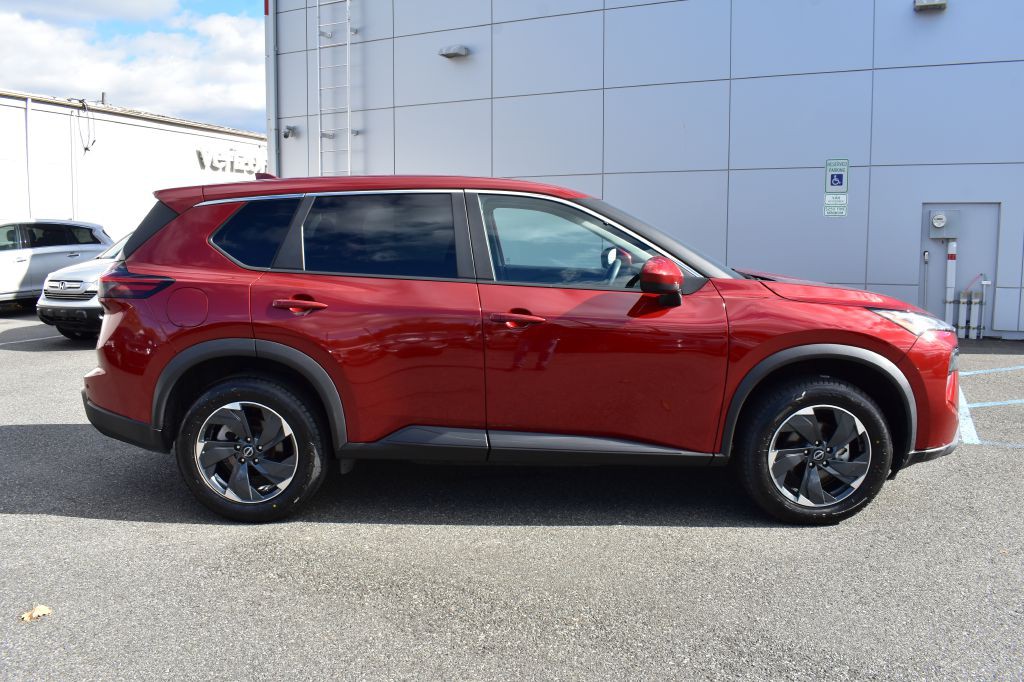 2024 Nissan Rogue Image 3