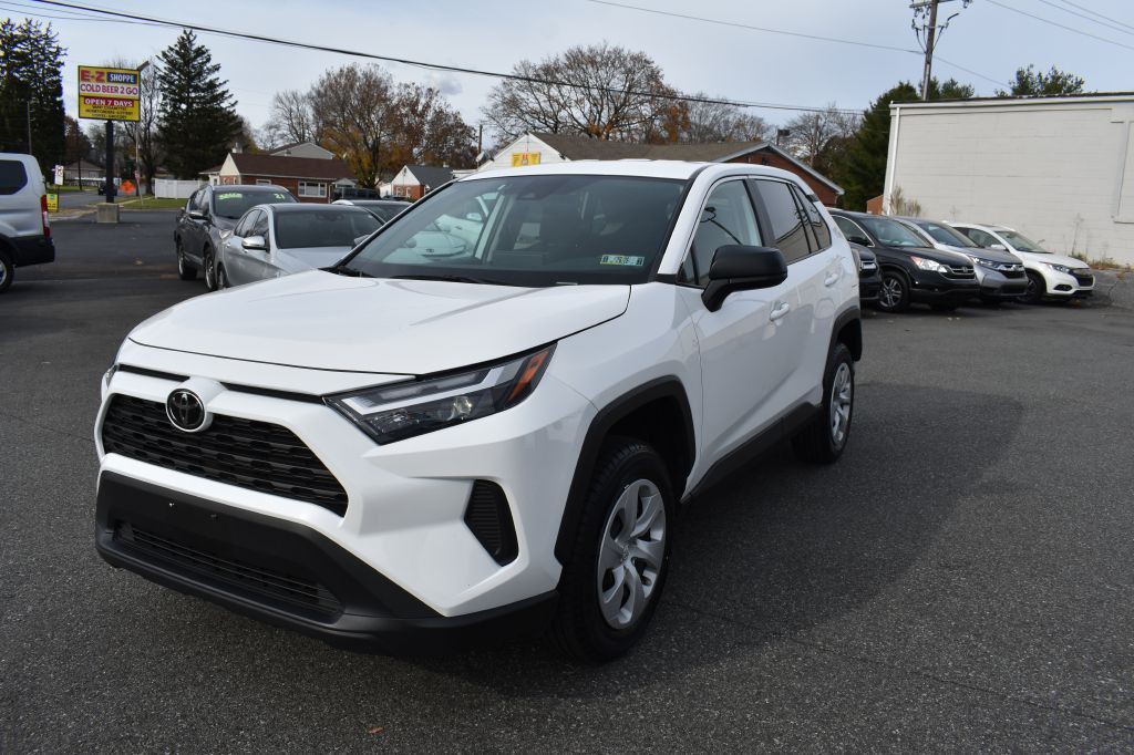 2024 Toyota Rav4 Image 4