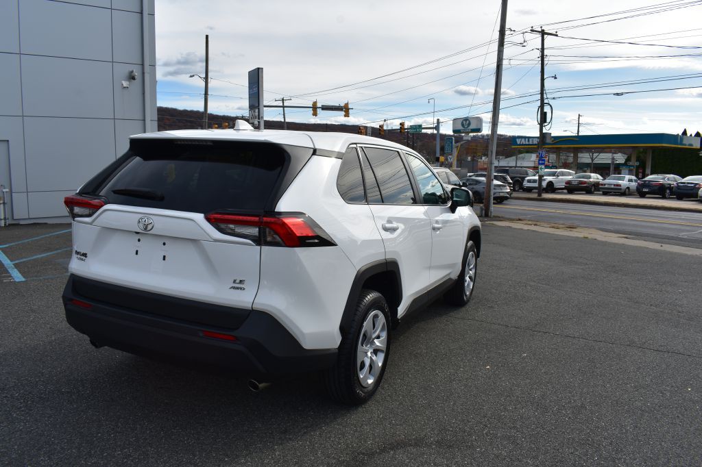 2024 Toyota Rav4 Image 5