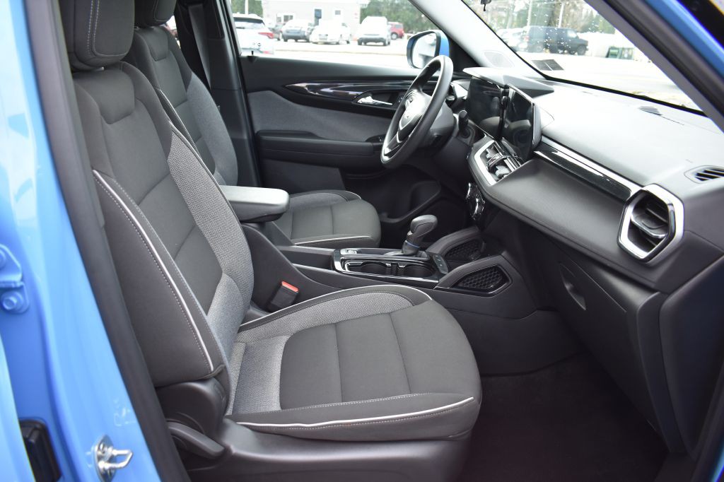 2024 Chevrolet Trailblazer Image 16