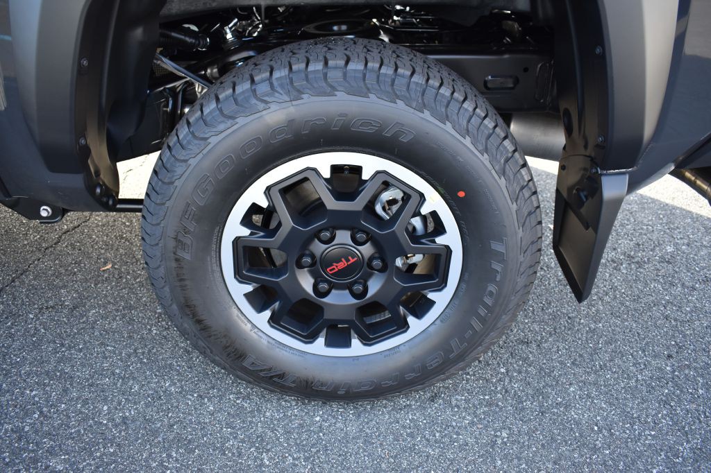 2025 Toyota Tacoma Image 10