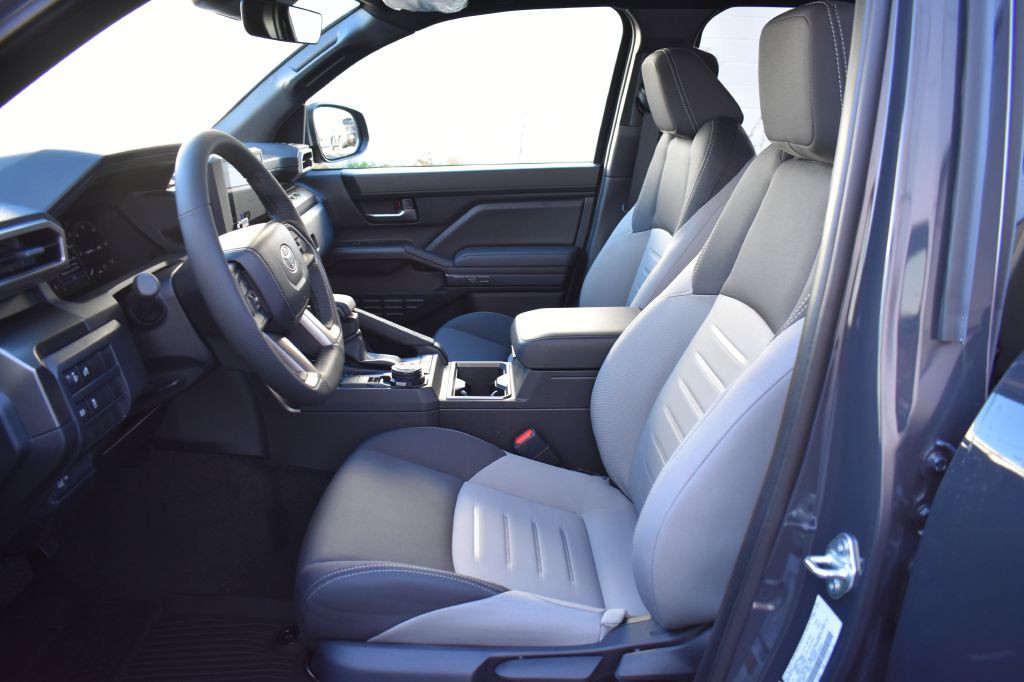 2025 Toyota Tacoma Image 16