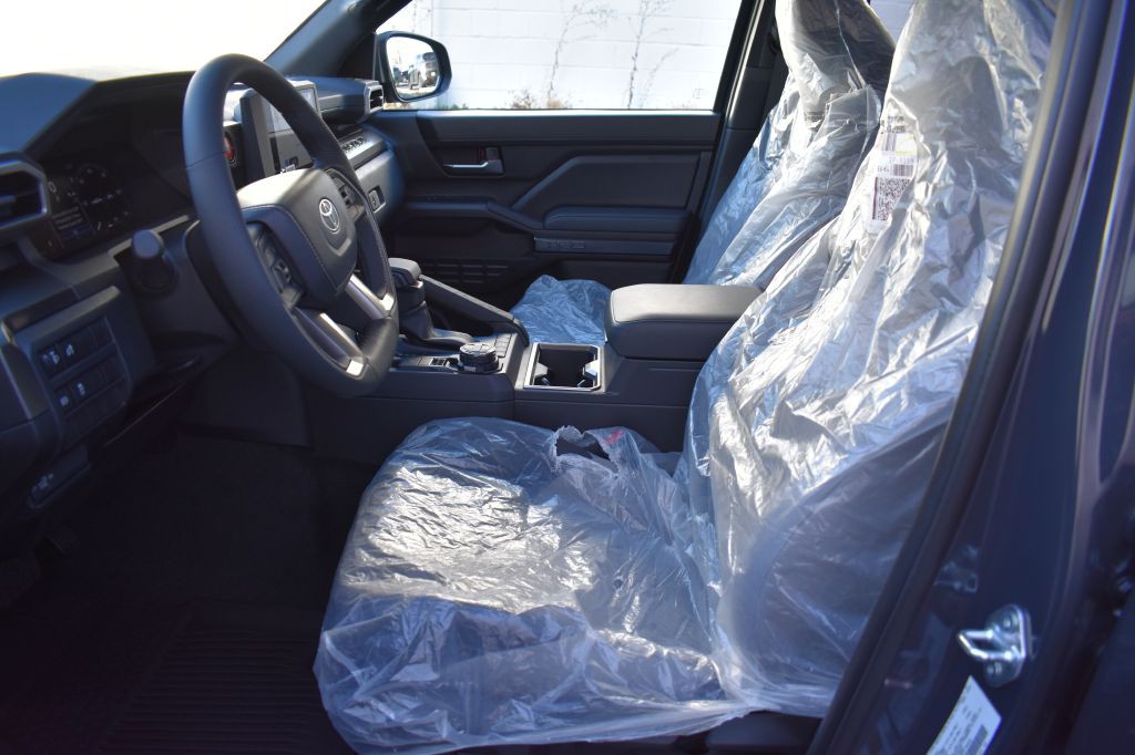 2025 Toyota Tacoma Image 17