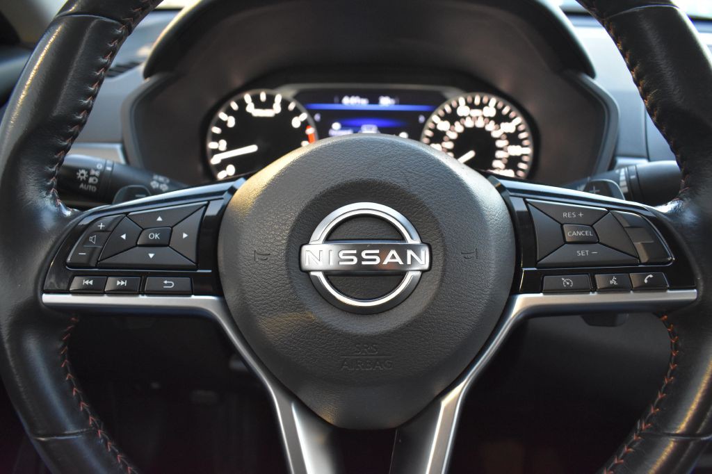 2023 Nissan Altima Image 12