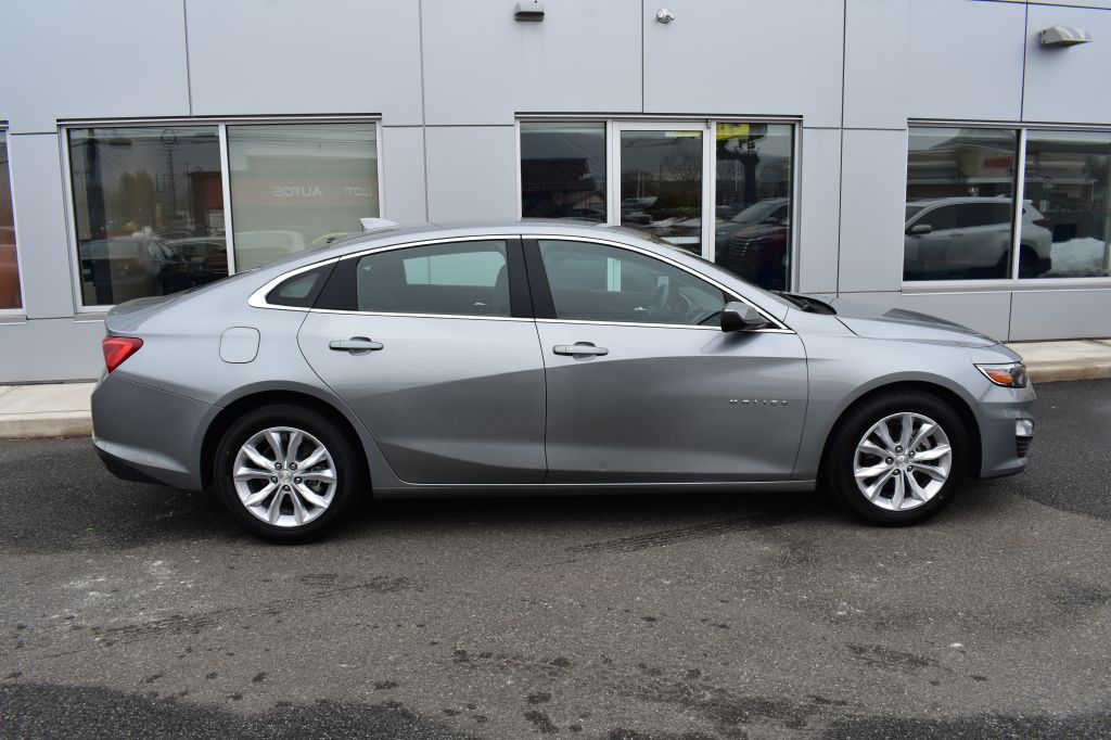 2023 Chevrolet Malibu Image 3
