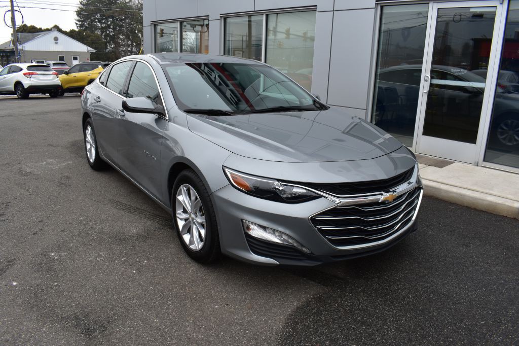 2023 Chevrolet Malibu Image 4