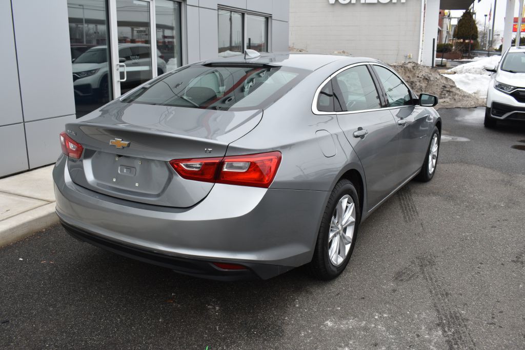 2023 Chevrolet Malibu Image 5