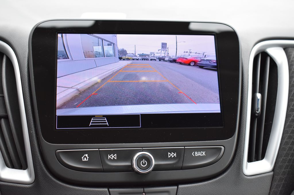 2023 Chevrolet Malibu Image 11