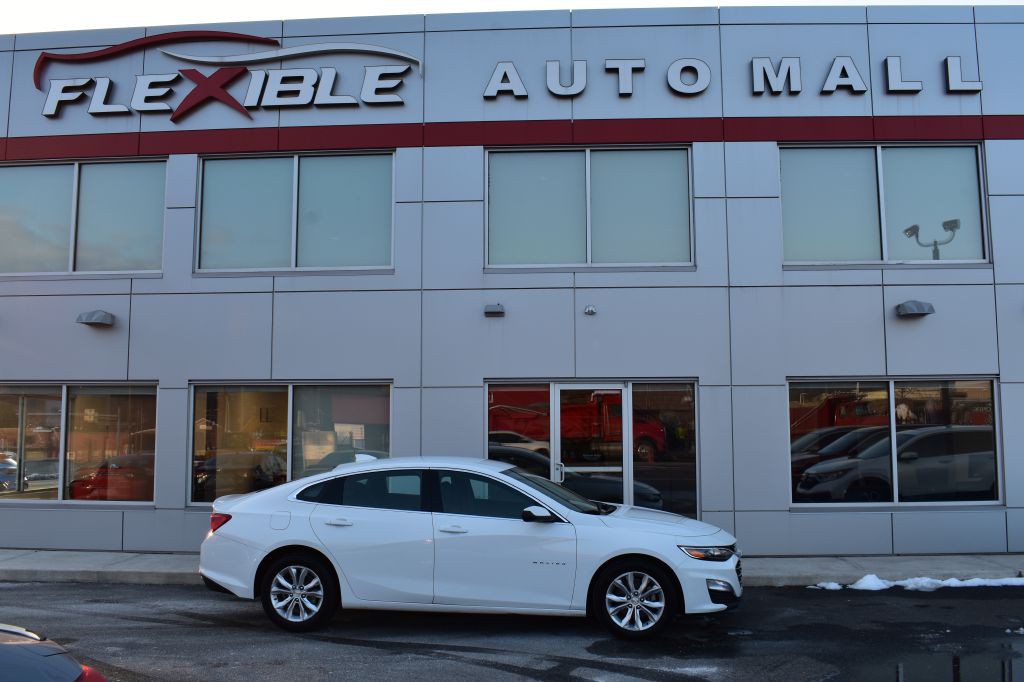 2024 Chevrolet Malibu Image 1