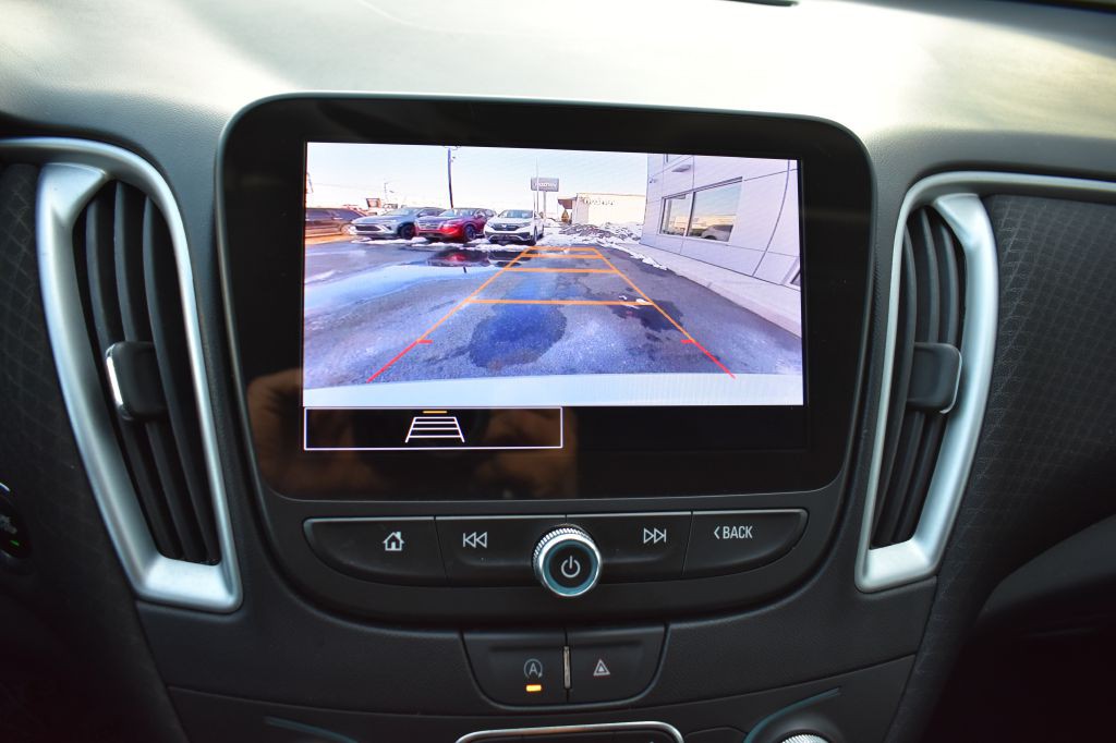 2024 Chevrolet Malibu Image 10