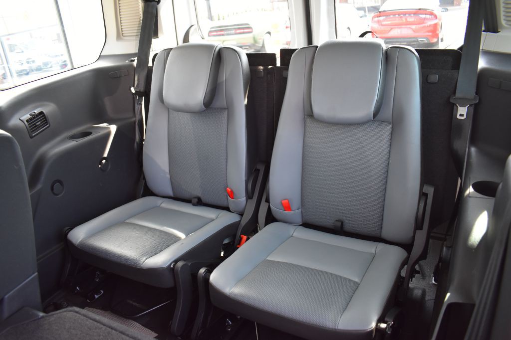 2016 Ford Transit Connect Image 18