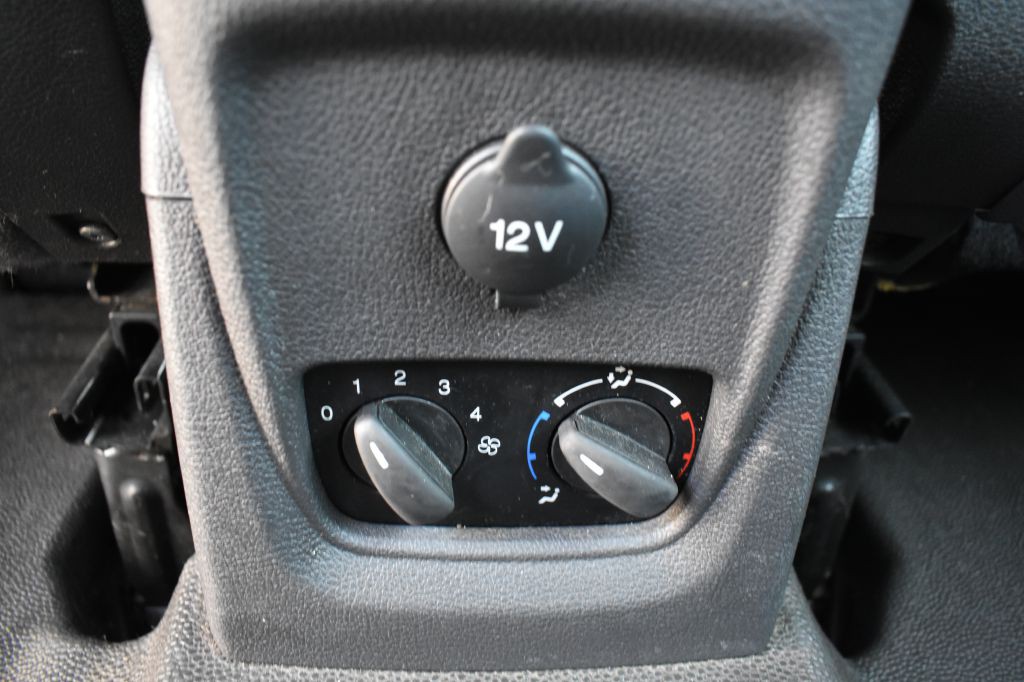 2016 Ford Transit Connect Image 21