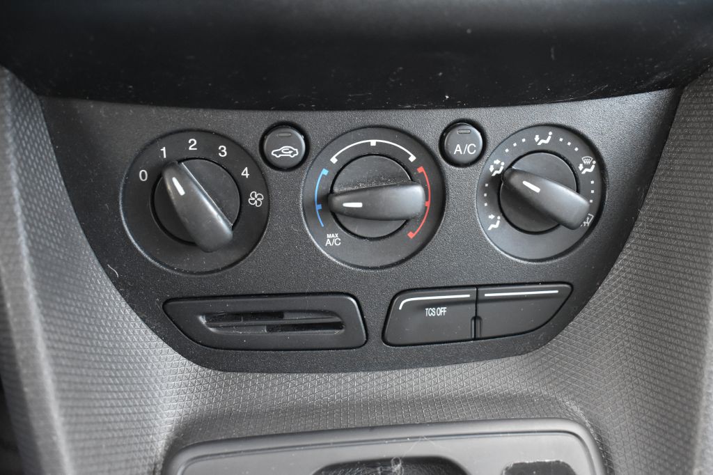 2016 Ford Transit Connect Image 25