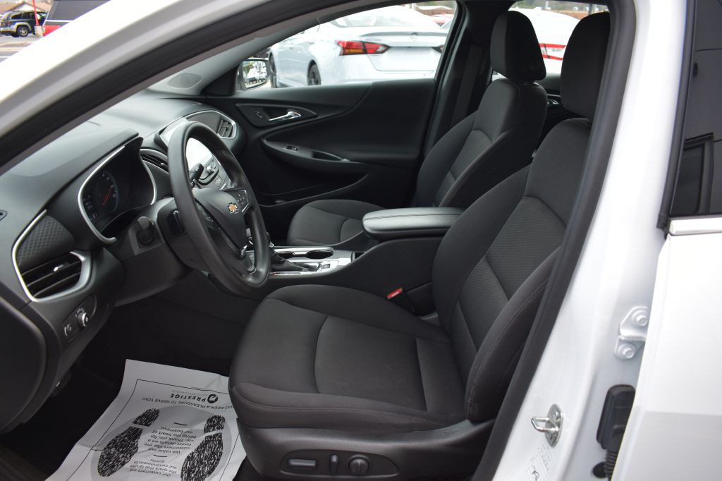 2024 Chevrolet Malibu Image 13