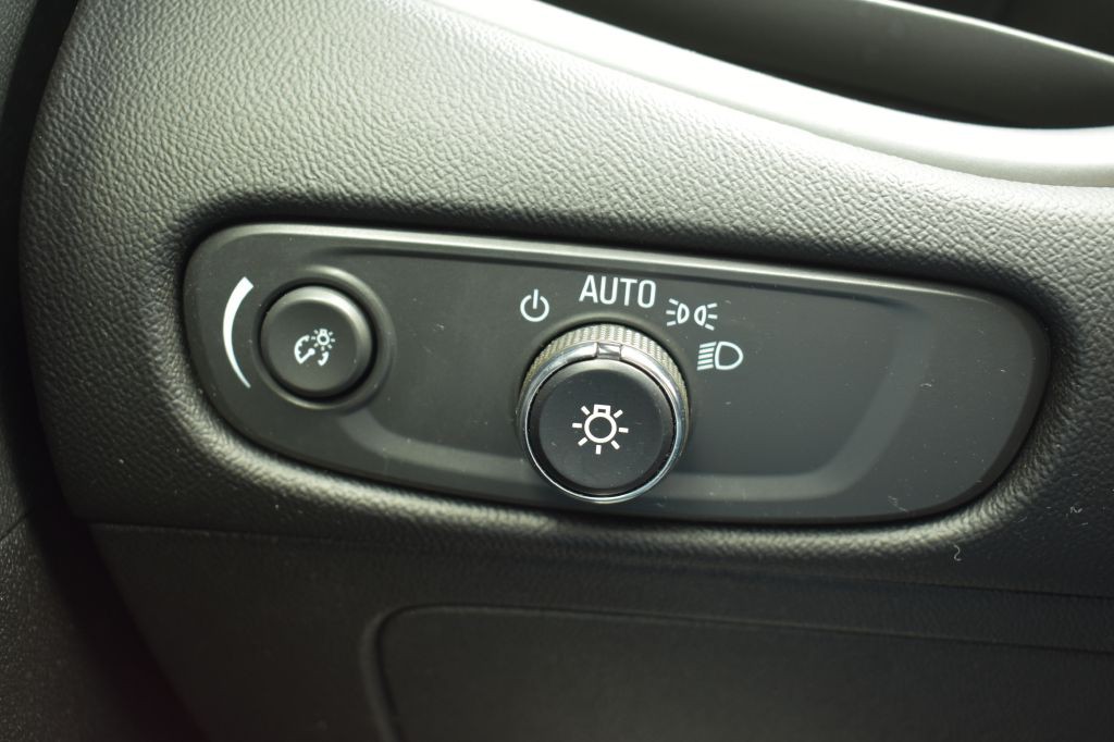 2024 Chevrolet Malibu Image 18