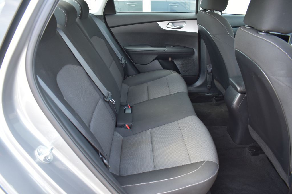 2024 Kia Forte Image 20